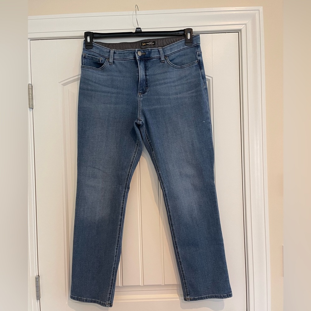 Lee mid rise slim fit straight leg jeans